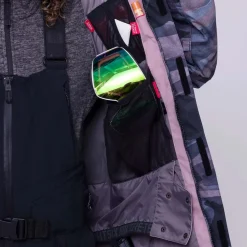 686 GORE-TEX Willow Insulated Jacket - Women's-Women Snow Clothing|Insulated & Puffer Jackets