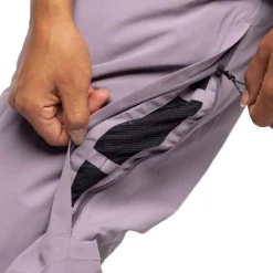 686 GORE-TEX Willow Insulated Jacket + Pants - Women's 2023-Women Snow Clothing|Jacket & Pant Sets