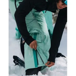 Burton AK GORE-TEX Tusk Pro 3L Hi-Top Bibs - Women's-Women Snowboard Pants & Bibs|Ski Pants & Bibs