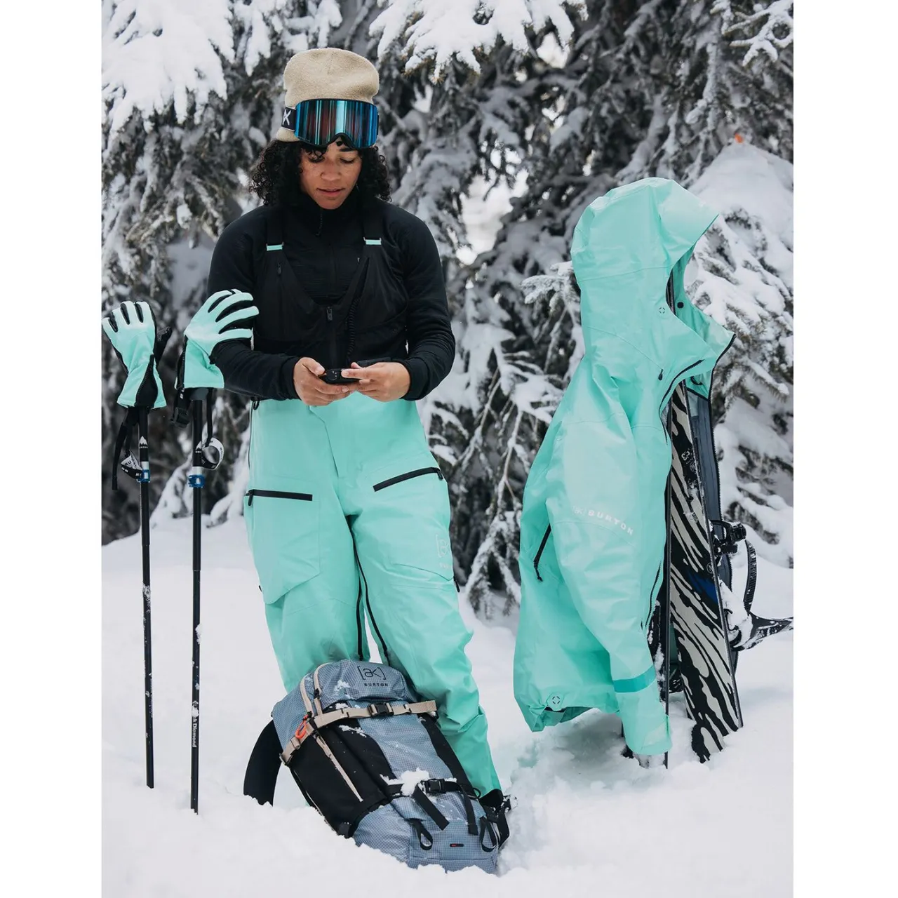 Burton AK GORE-TEX Tusk Pro 3L Hi-Top Bibs - Women's-Women Snowboard Pants & Bibs|Ski Pants & Bibs