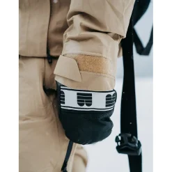 Burton AK 2L GORE-TEX Upshift Jacket + Reserve Stretch Bibs - Women's 2024-Women Snow Clothing|Jacket & Pant Sets