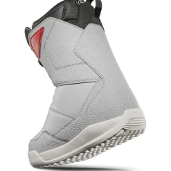 CAPiTA Outerspace Living Snowboard + Union STR Snowboard Bindings + thirtytwo Shifty Boa Snowboard Boots 2025- Snowboard Packages