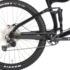 Devinci Marshall A Deore Complete Mountain Bike 2025- Mountain Bikes