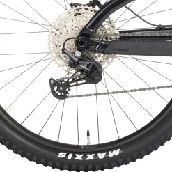 Devinci Marshall A Deore Complete Mountain Bike 2025- Mountain Bikes