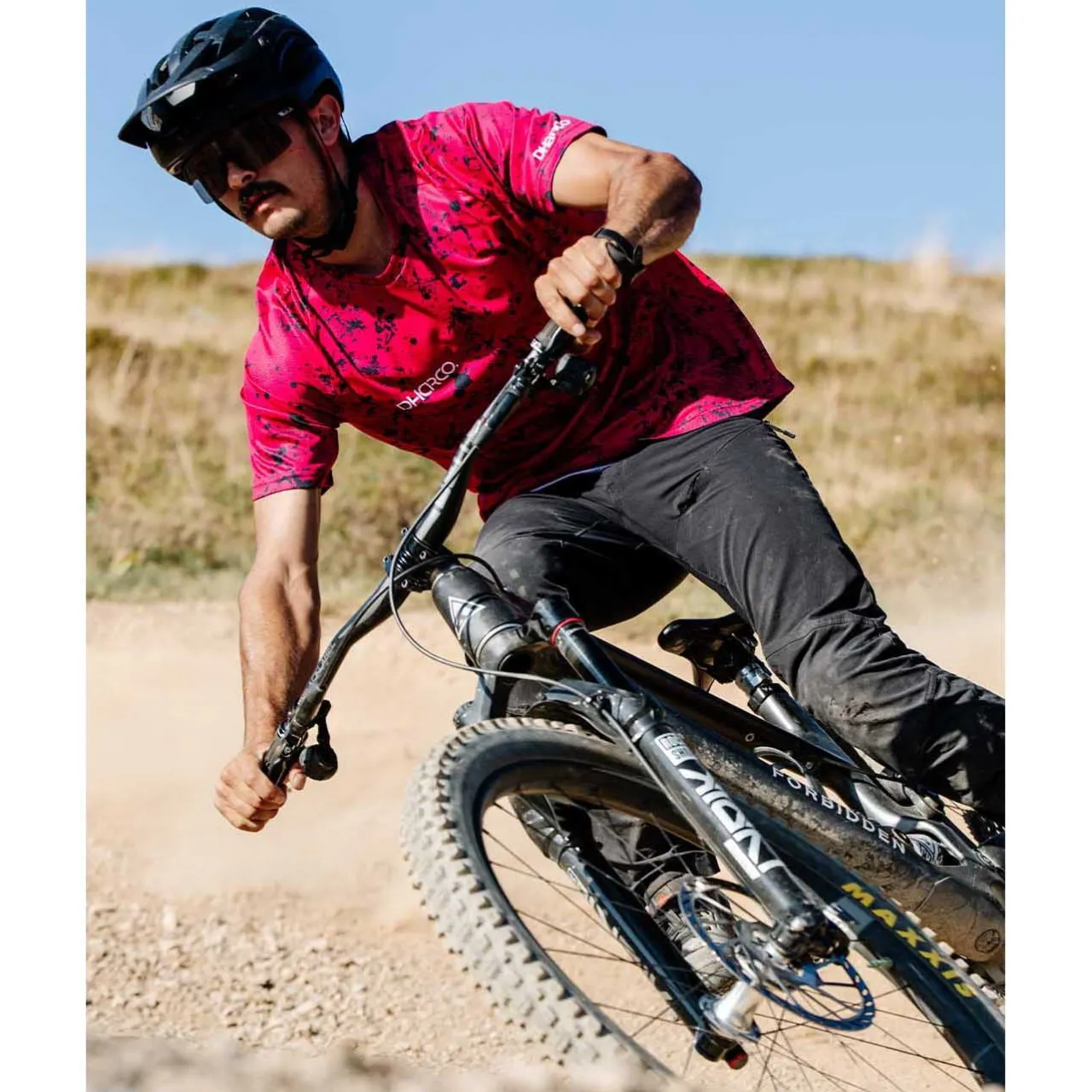 DHaRCO Short-Sleeve Jersey- Men's Bike Clothing|Bike Clothing