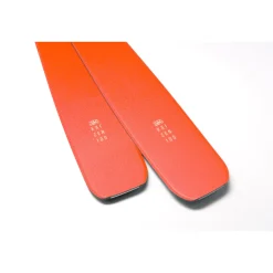 DPS Kaizen 100 Skis 2025- Skis
