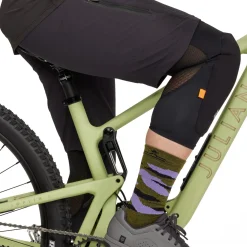 evo Bike Shorts - Women's-Women Shorts|Women's Bike Clothing