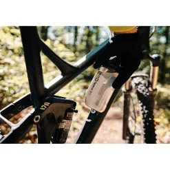 Fidlock Twist 450 15oz Water Bottle with Universal Base- Water Bottles & Cages