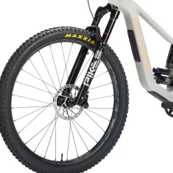 Juliana Furtado 5 CC X0 AXS Complete Mountain Bike - Women's 2024- Mountain Bikes