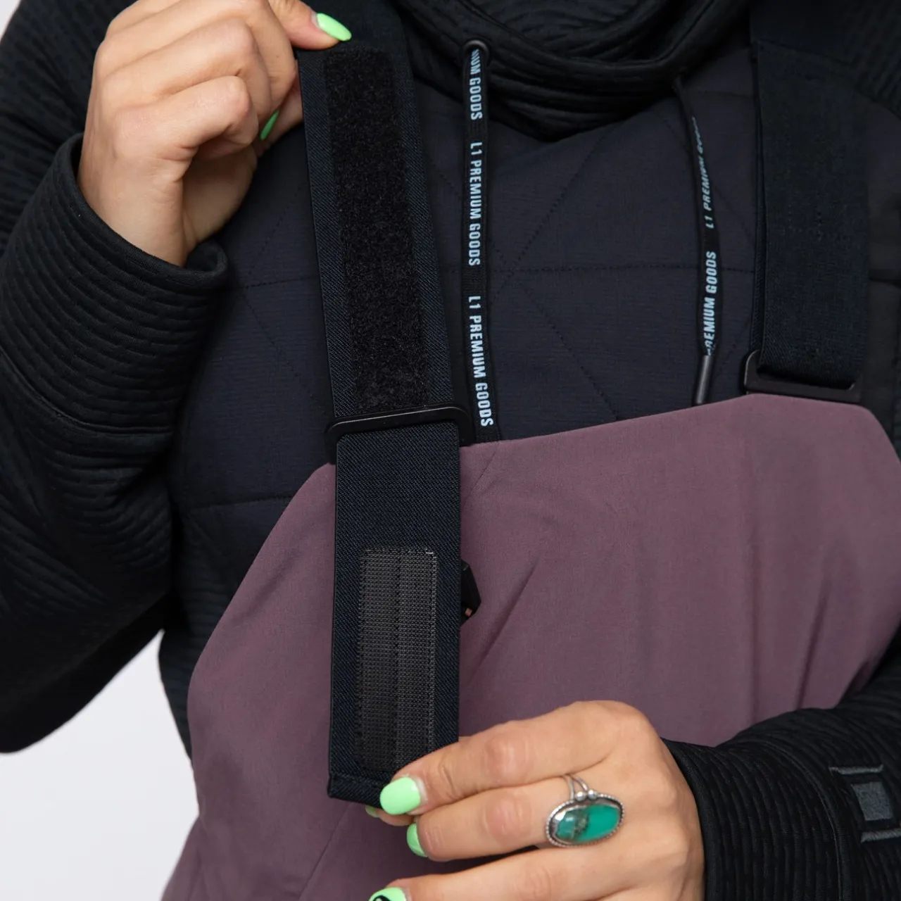 L1 Sao Bibs - Women's-Women Snow Clothing|Snowboard Pants & Bibs