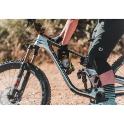 Lezyne Matrix Team Water Bottle Cage- Water Bottles & Cages