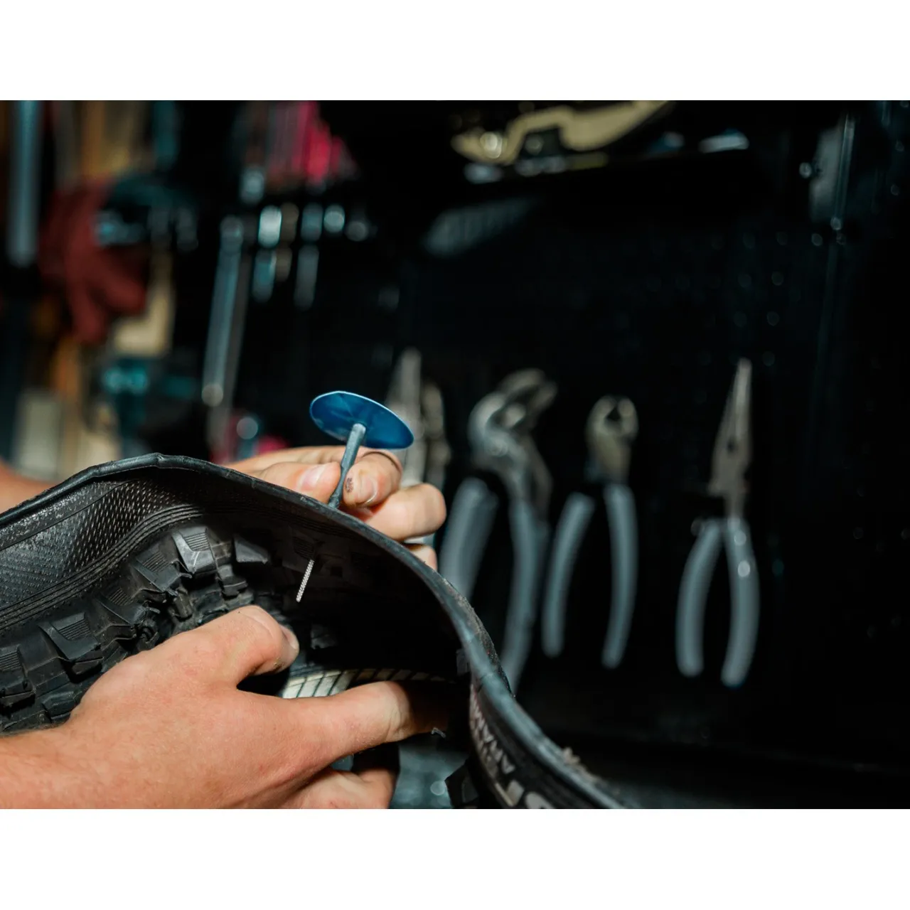 Lezyne Tubeless Pro Plugs- Tools