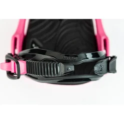 Nitro Lectra Leaf Cam-Out Snowboard + Cosmic Snowboard Bindings - Women's 2025- Snowboards With Bindings|Snowboard Packages