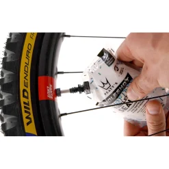 Peaty's Holeshot BioFibre 120ml Tubeless Sealant- Tubeless Maintenance|Wheels