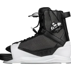 Ronix Vault + District Wakeboard Package 2024- Wakeboard Packages