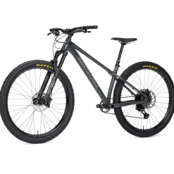 Santa Cruz Chameleon 8 A R Complete Mountain Bike 2024- Mountain Bikes