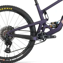 Santa Cruz Hightower 4 CC X0 AXS Complete Mountain Bike 2025- Mountain Bikes