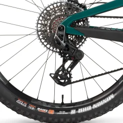 Santa Cruz Hightower 4 CC X0 AXS Complete Mountain Bike 2025- Mountain Bikes