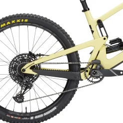 Santa Cruz Nomad 6 C R Complete Mountain Bike 2024- Mountain Bikes