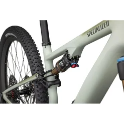 Specialized Epic 8 EVO Pro Complete Mountain Bike 2024- Mountain Bikes