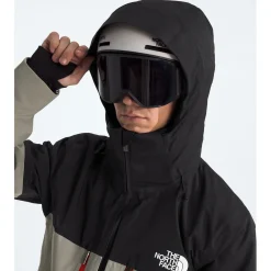 The North Face Chakal Jacket - Men's- Snow Clothing|Insulated & Puffer Jackets