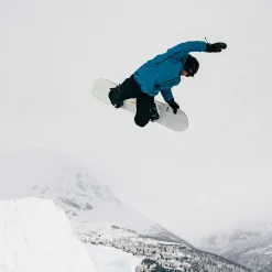 United Shapes Horizon Snowboard 2025- Snowboards