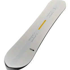 United Shapes Horizon Snowboard + Season Universal Snowboard Bindings 2025- Snowboards With Bindings|Snowboard Packages