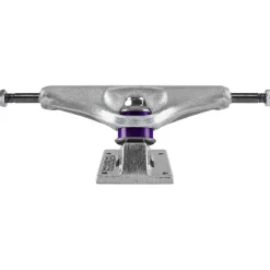 Venture Polished 5.6 Skateboard Truck- Trucks