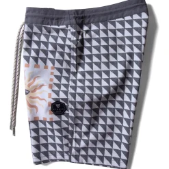 Vissla Twisted Minds 17.5" Boardshorts - Men's- Boardshorts & Swim Trunks|Casual Clothing
