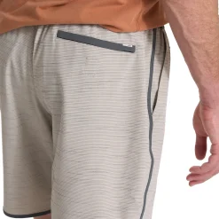 Vuori Banks Shorts - Men's- Active Clothing|Active Bottoms